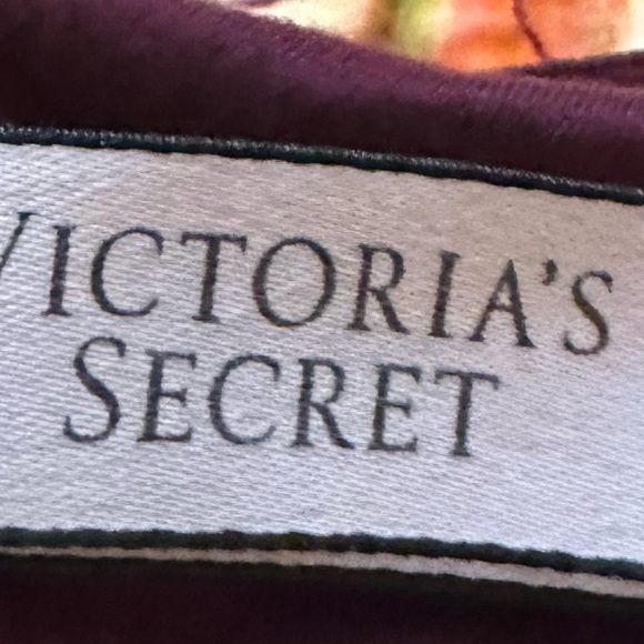 BODY BY VICTORIA SECRET PERFECT SHAPE 36DDD BRA - Picture 3 of 7